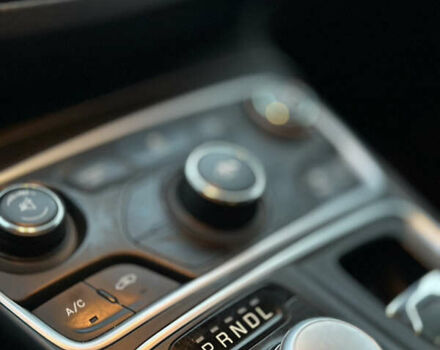 Серый Крайслер 200, объемом двигателя 2.4 л и пробегом 200 тыс. км за 8500 $, фото 21 на Automoto.ua