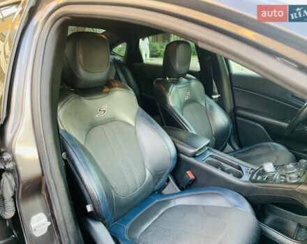 Серый Крайслер 200, объемом двигателя 2.36 л и пробегом 111 тыс. км за 10200 $, фото 68 на Automoto.ua