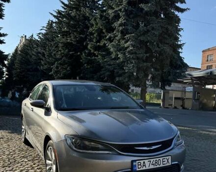 Крайслер 200 2015 у Кропивницькому (Кіровограді) на Automoto.ua Сірий Крайслер 200, об'ємом двигуна 2.36 л та пробігом 200 тис. км за 9300 $, фото 3 на Automoto.ua