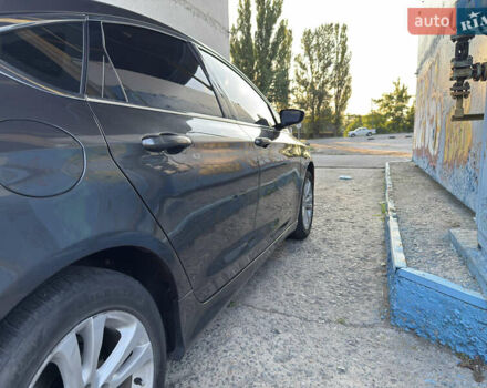 Сірий Крайслер 200, об'ємом двигуна 2.36 л та пробігом 141 тис. км за 10300 $, фото 11 на Automoto.ua