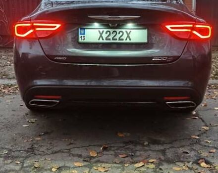 Серый Крайслер 200, объемом двигателя 3.6 л и пробегом 206 тыс. км за 12000 $, фото 4 на Automoto.ua