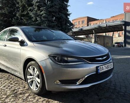 Крайслер 200 2015 у Кропивницькому (Кіровограді) на Automoto.ua Сірий Крайслер 200, об'ємом двигуна 2.36 л та пробігом 200 тис. км за 9300 $, фото 4 на Automoto.ua