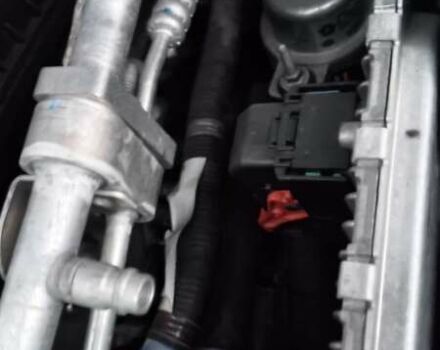 Серый Крайслер 200, объемом двигателя 3.6 л и пробегом 206 тыс. км за 12000 $, фото 11 на Automoto.ua