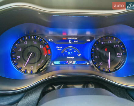 Серый Крайслер 200, объемом двигателя 2.36 л и пробегом 111 тыс. км за 10200 $, фото 52 на Automoto.ua