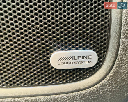 Серый Крайслер 200, объемом двигателя 2.36 л и пробегом 111 тыс. км за 10200 $, фото 72 на Automoto.ua