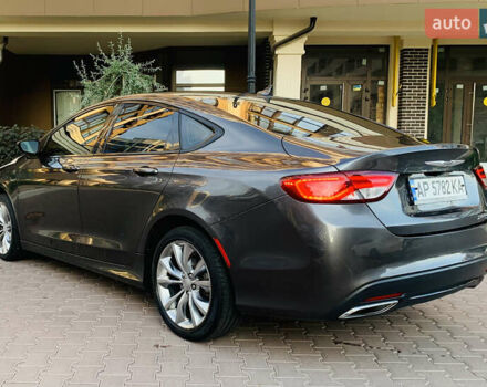 Серый Крайслер 200, объемом двигателя 2.36 л и пробегом 111 тыс. км за 10200 $, фото 29 на Automoto.ua