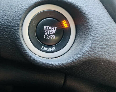 Серый Крайслер 200, объемом двигателя 2.36 л и пробегом 111 тыс. км за 10200 $, фото 57 на Automoto.ua