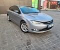 Серый Крайслер 200, объемом двигателя 2.36 л и пробегом 313 тыс. км за 8500 $, фото 1 на Automoto.ua