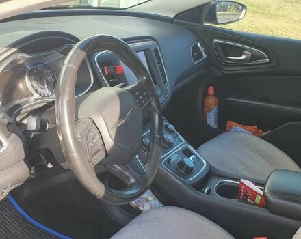 Сірий Крайслер 200, об'ємом двигуна 2.4 л та пробігом 230 тис. км за 8600 $, фото 11 на Automoto.ua