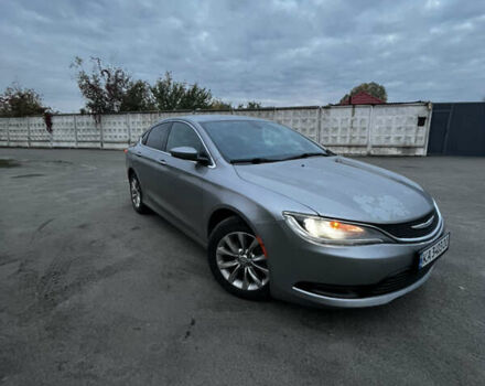 Сірий Крайслер 200, об'ємом двигуна 2.36 л та пробігом 153 тис. км за 9150 $, фото 2 на Automoto.ua