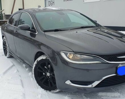 Сірий Крайслер 200, об'ємом двигуна 2.4 л та пробігом 230 тис. км за 8600 $, фото 1 на Automoto.ua