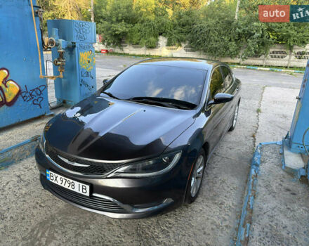 Сірий Крайслер 200, об'ємом двигуна 2.36 л та пробігом 141 тис. км за 10300 $, фото 8 на Automoto.ua