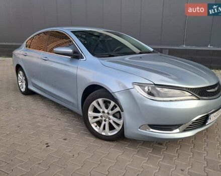Серый Крайслер 200, объемом двигателя 2.36 л и пробегом 273 тыс. км за 7900 $, фото 2 на Automoto.ua