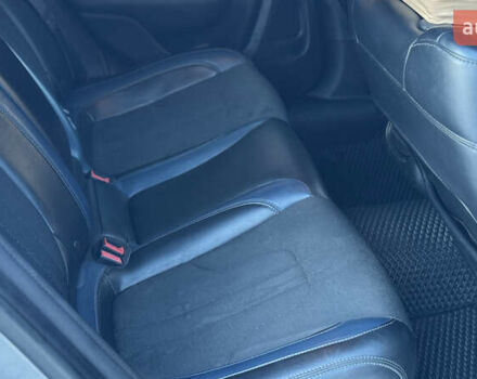 Сірий Крайслер 200, об'ємом двигуна 2.36 л та пробігом 180 тис. км за 9800 $, фото 40 на Automoto.ua