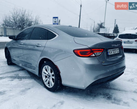 Сірий Крайслер 200, об'ємом двигуна 2.36 л та пробігом 278 тис. км за 8900 $, фото 1 на Automoto.ua