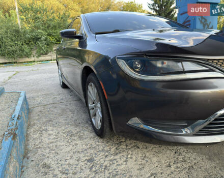 Сірий Крайслер 200, об'ємом двигуна 2.36 л та пробігом 141 тис. км за 10300 $, фото 7 на Automoto.ua