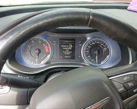 Сірий Крайслер 200, об'ємом двигуна 2.36 л та пробігом 65 тис. км за 11000 $, фото 5 на Automoto.ua