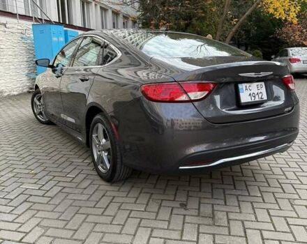 Сірий Крайслер 200, об'ємом двигуна 2.4 л та пробігом 109 тис. км за 11500 $, фото 16 на Automoto.ua