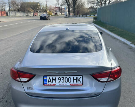 Серый Крайслер 200, объемом двигателя 3.61 л и пробегом 156 тыс. км за 10800 $, фото 16 на Automoto.ua