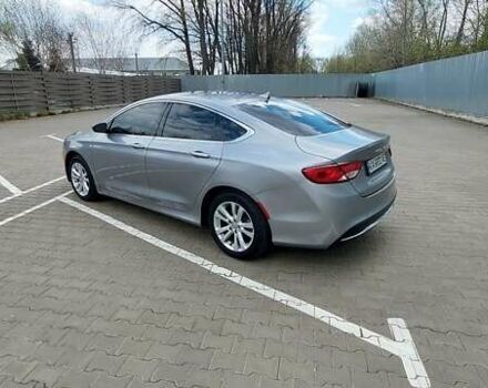 Серый Крайслер 200, объемом двигателя 2.36 л и пробегом 157 тыс. км за 9900 $, фото 14 на Automoto.ua