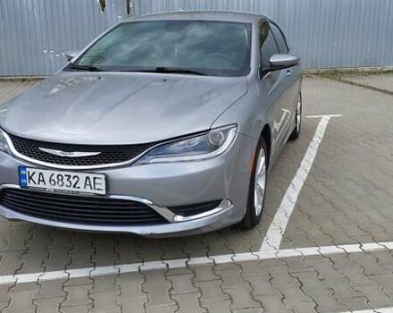 Серый Крайслер 200, объемом двигателя 2.36 л и пробегом 157 тыс. км за 9900 $, фото 19 на Automoto.ua