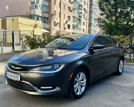 Крайслер 200 2016 у Черкасах на Automoto.ua Сірий Крайслер 200, об'ємом двигуна 2.36 л та пробігом 147 тис. км за 13500 $, фото 1 на Automoto.ua