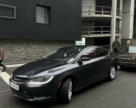 Сірий Крайслер 200, об'ємом двигуна 2.4 л та пробігом 188 тис. км за 10499 $, фото 10 на Automoto.ua