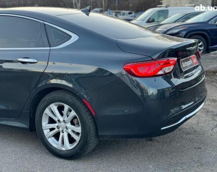 Серый Крайслер 200, объемом двигателя 2.4 л и пробегом 145 тыс. км за 10640 $, фото 9 на Automoto.ua