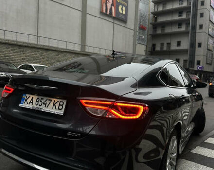 Сірий Крайслер 200, об'ємом двигуна 2.4 л та пробігом 188 тис. км за 10499 $, фото 11 на Automoto.ua