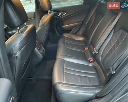 Серый Крайслер 200, объемом двигателя 2.4 л и пробегом 150 тыс. км за 12200 $, фото 27 на Automoto.ua