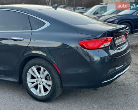 Сірий Крайслер 200, об'ємом двигуна 2.4 л та пробігом 145 тис. км за 10640 $, фото 9 на Automoto.ua