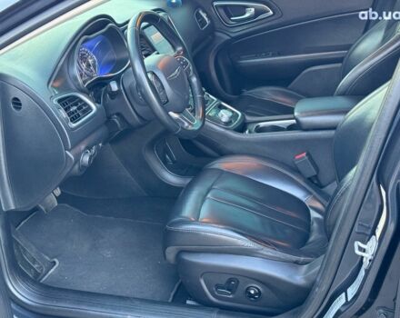 Серый Крайслер 200, объемом двигателя 2.4 л и пробегом 145 тыс. км за 10640 $, фото 15 на Automoto.ua