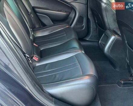 Сірий Крайслер 200, об'ємом двигуна 2.4 л та пробігом 145 тис. км за 10640 $, фото 22 на Automoto.ua