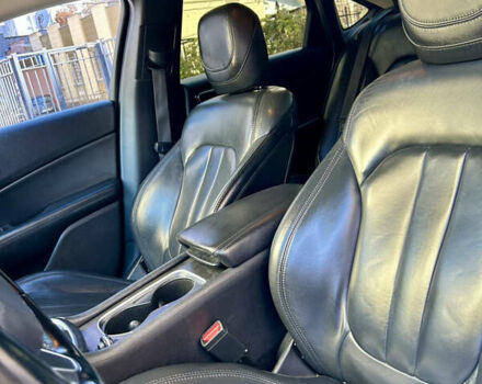 Крайслер 200 2016 у Черкасах на Automoto.ua Сірий Крайслер 200, об'ємом двигуна 2.36 л та пробігом 147 тис. км за 13500 $, фото 12 на Automoto.ua