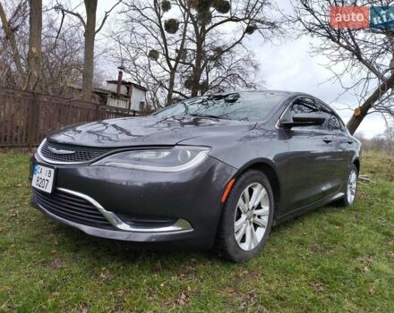 Сірий Крайслер 200, об'ємом двигуна 2.4 л та пробігом 173 тис. км за 9800 $, фото 7 на Automoto.ua