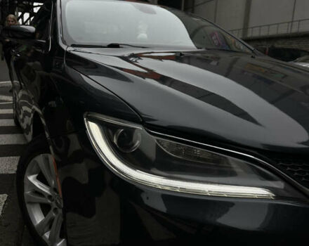 Сірий Крайслер 200, об'ємом двигуна 2.4 л та пробігом 188 тис. км за 10499 $, фото 14 на Automoto.ua