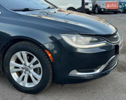 Сірий Крайслер 200, об'ємом двигуна 2.4 л та пробігом 145 тис. км за 10640 $, фото 1 на Automoto.ua