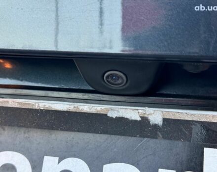 Серый Крайслер 200, объемом двигателя 2.4 л и пробегом 145 тыс. км за 10640 $, фото 7 на Automoto.ua