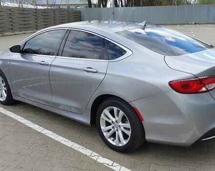 Серый Крайслер 200, объемом двигателя 2.36 л и пробегом 157 тыс. км за 9900 $, фото 15 на Automoto.ua