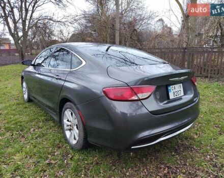 Сірий Крайслер 200, об'ємом двигуна 2.4 л та пробігом 173 тис. км за 9800 $, фото 5 на Automoto.ua