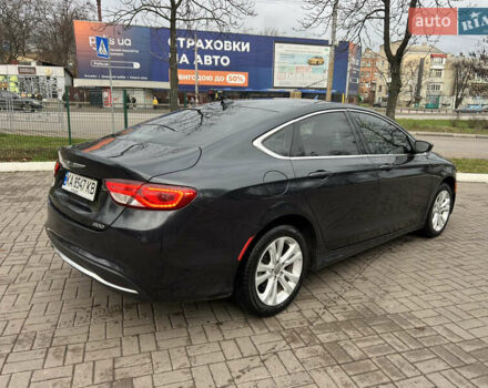 Серый Крайслер 200, объемом двигателя 2.36 л и пробегом 200 тыс. км за 10900 $, фото 5 на Automoto.ua
