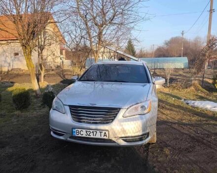 Сірий Крайслер 200, об'ємом двигуна 2.4 л та пробігом 257 тис. км за 5999 $, фото 1 на Automoto.ua