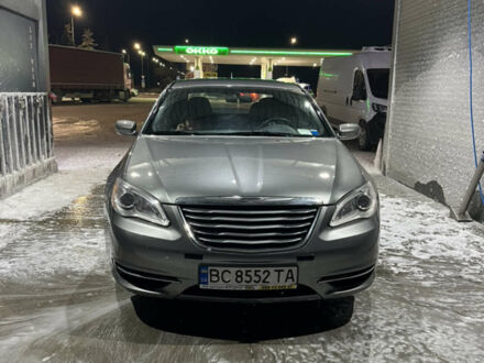 Сірий Крайслер 200, об'ємом двигуна 2.36 л та пробігом 240 тис. км за 6990 $, фото 1 на Automoto.ua