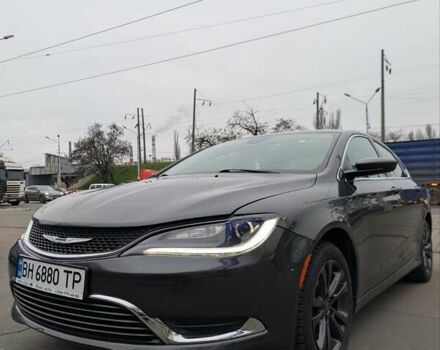 Серый Крайслер 200, объемом двигателя 2.4 л и пробегом 173 тыс. км за 10300 $, фото 1 на Automoto.ua