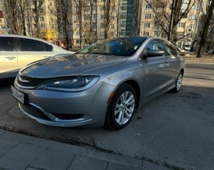 Сірий Крайслер 200, об'ємом двигуна 2.36 л та пробігом 190 тис. км за 9000 $, фото 1 на Automoto.ua