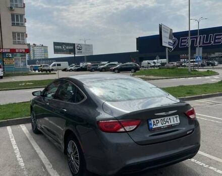 Сірий Крайслер 200, об'ємом двигуна 2.36 л та пробігом 187 тис. км за 7999 $, фото 1 на Automoto.ua