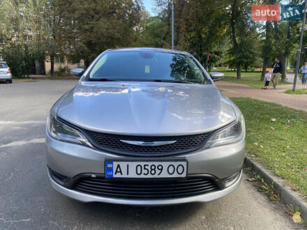 Крайслер 200 2014 в Киеве на Automoto.ua Серый Крайслер 200, объемом двигателя 2.36 л и пробегом 224 тыс. км за 8900 $, фото 1 на Automoto.ua