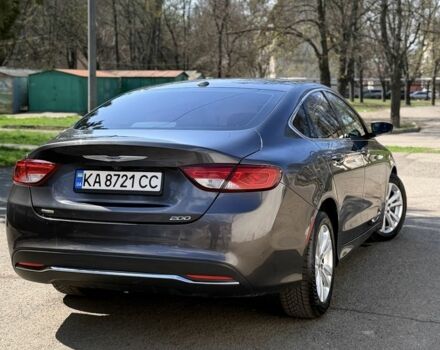 Сірий Крайслер 200, об'ємом двигуна 2.4 л та пробігом 200 тис. км за 8600 $, фото 1 на Automoto.ua