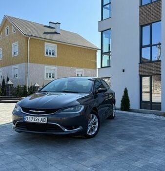 Серый Крайслер 200, объемом двигателя 3.6 л и пробегом 173 тыс. км за 12800 $, фото 1 на Automoto.ua