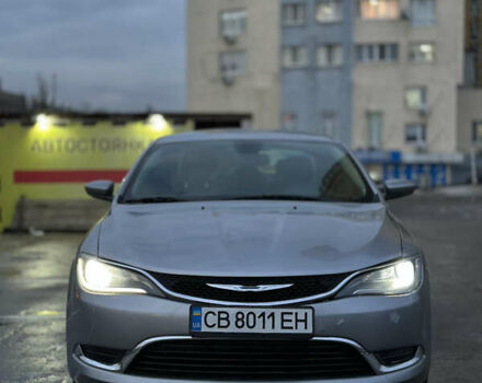 Серый Крайслер 200, объемом двигателя 2.4 л и пробегом 200 тыс. км за 8500 $, фото 1 на Automoto.ua